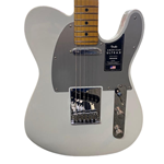 FENDER American Ultra II Telecaster, Maple Fingerboard, Avalanche