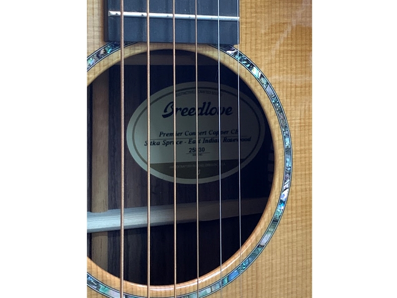 Jim's Music - Breedlove Premier Concert Copper CE Sitka-Rosewood