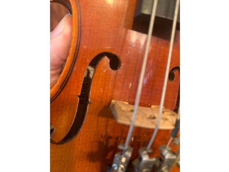 Jim's Music - Suzuki 101RR 1/10 Violin