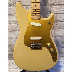 FENDER Duo Sonic Desert Sand